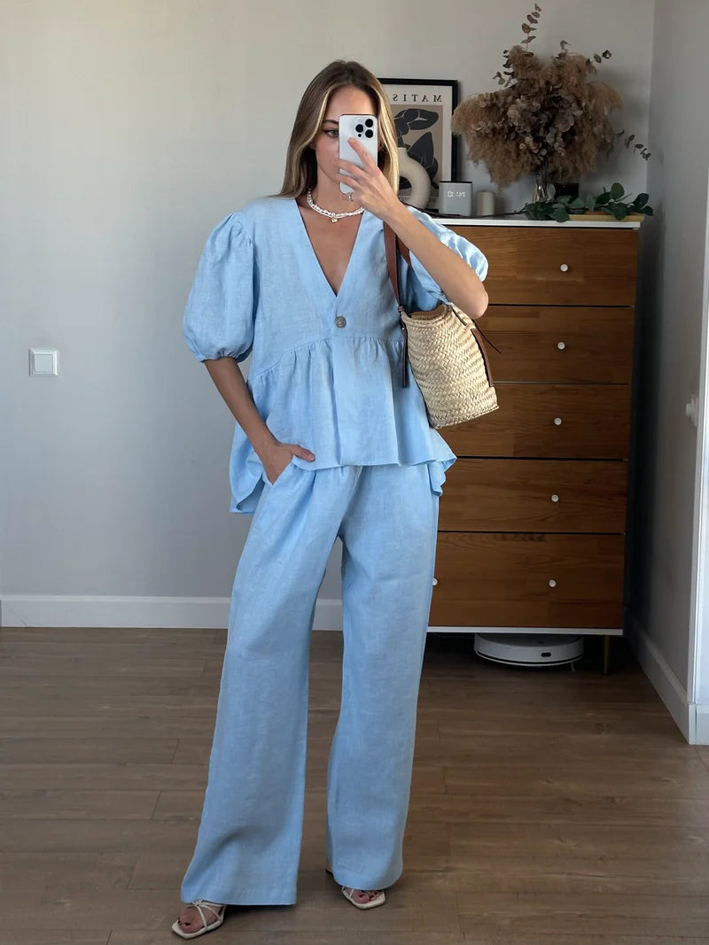GAGI | Conjunto Camisa cuello en V y Pantalón Largo