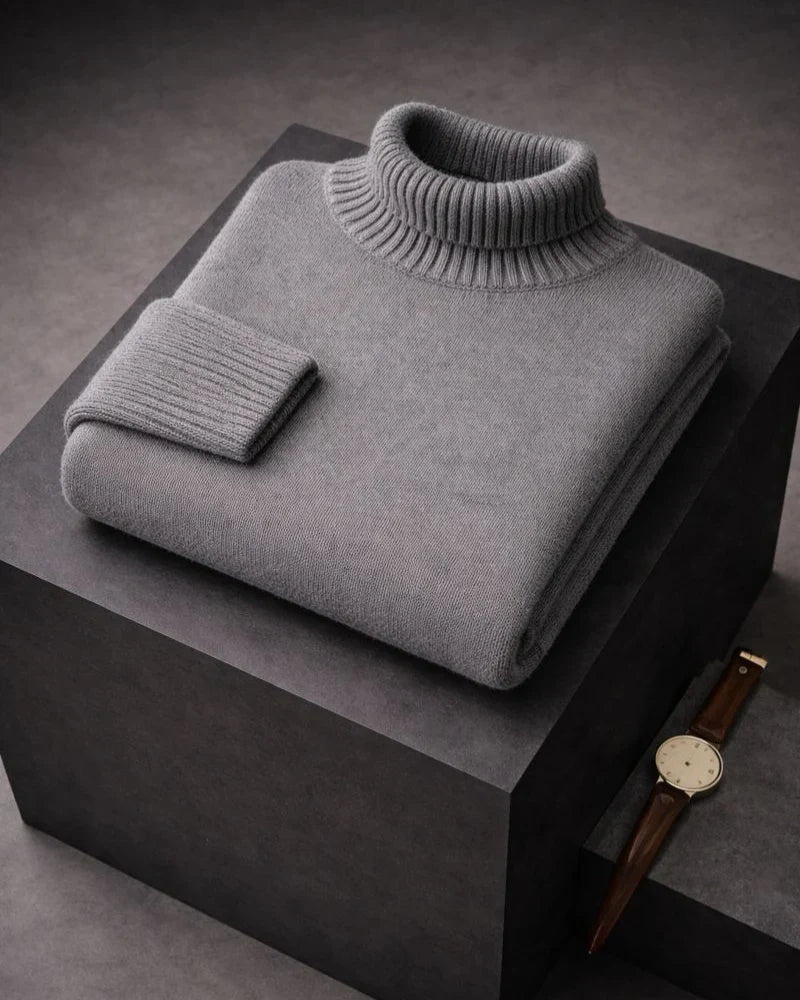 Suéter cuello alto suave