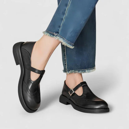 LOUISA | Zapatos de estilo clásico con correa