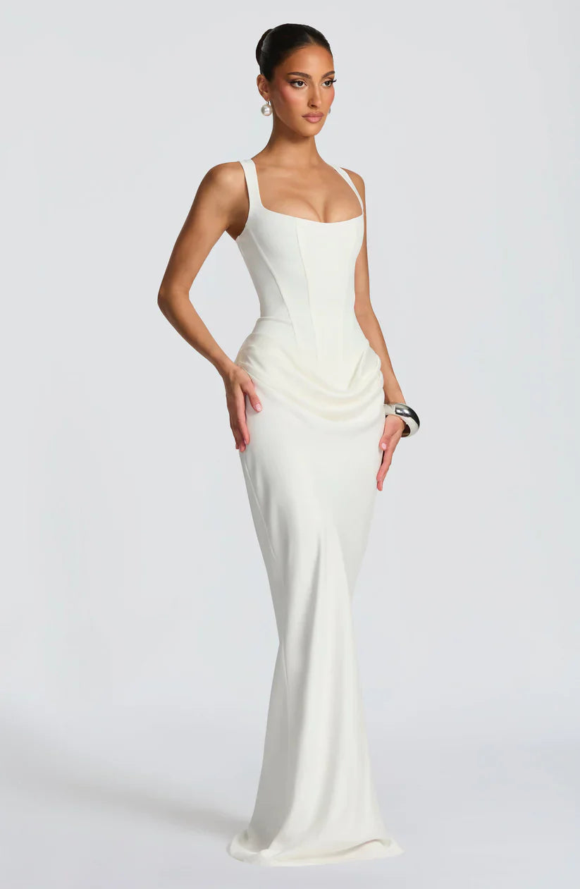 Leonor | Square-neck maxi dress