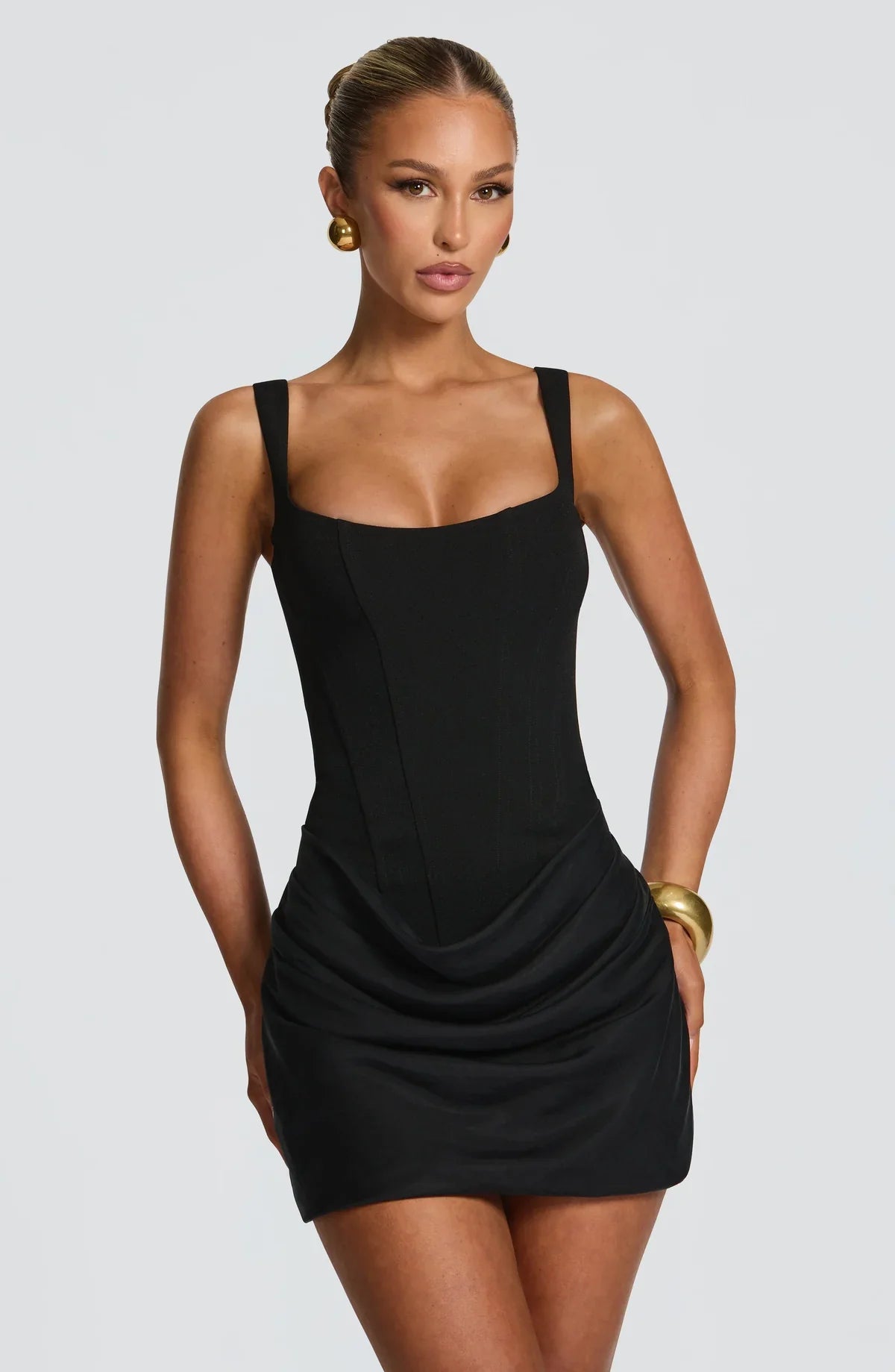 VALERIA | Vestido mini con silueta definida