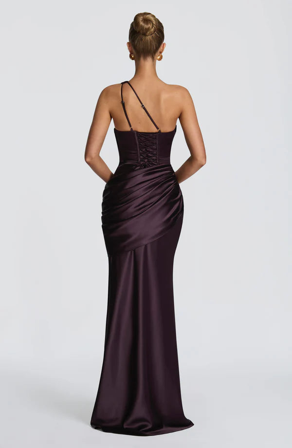 EMINA | Vestido maxi de diseño lacado