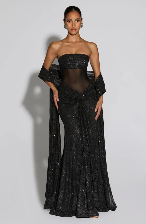 PAULA | Vestido largo elegante con hombros descubiertos