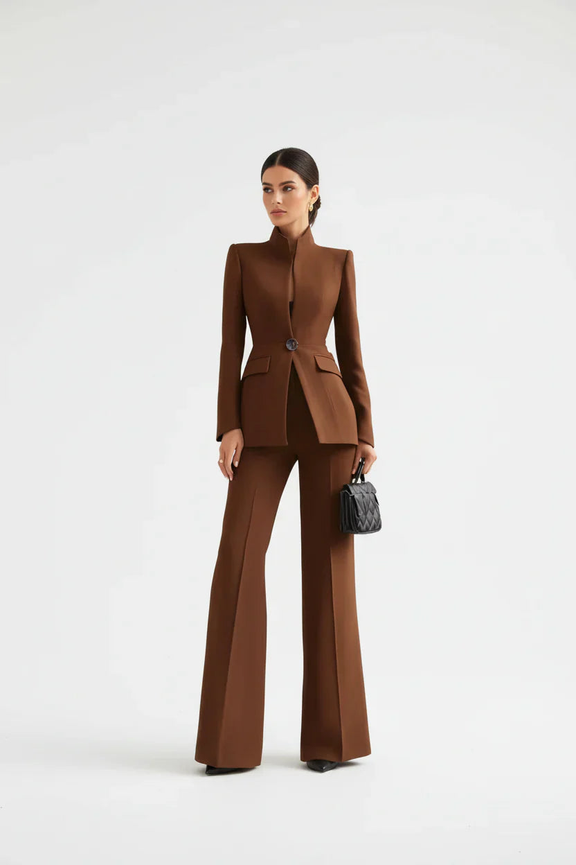 GIA | Conjunto de blazer entallado y pantalón palazzo
